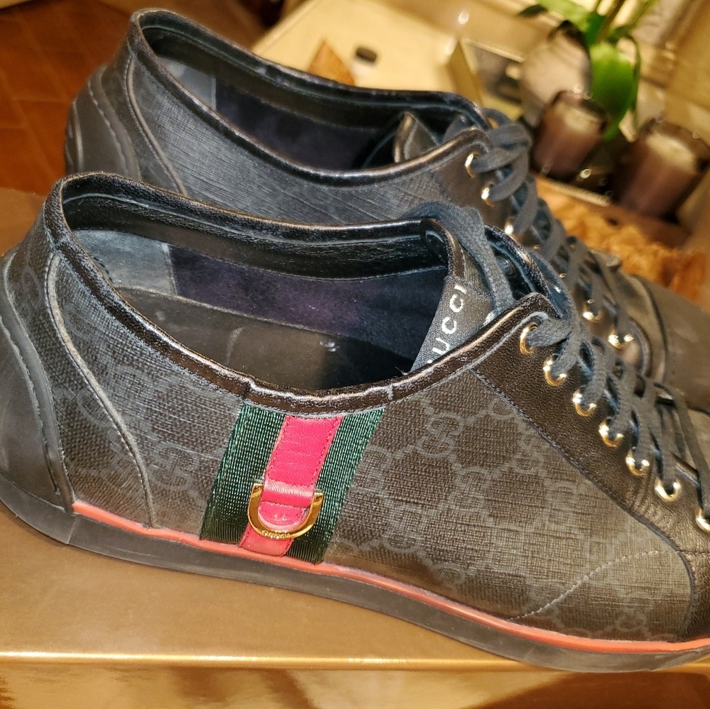 Gucci Black Leather Sneakers